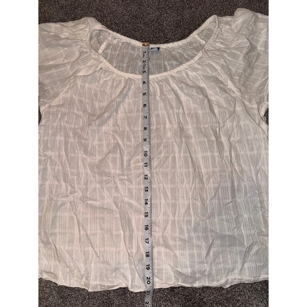 Old Navy‎ Women's White Short Sleeve Shirt - Picture 6 of 8